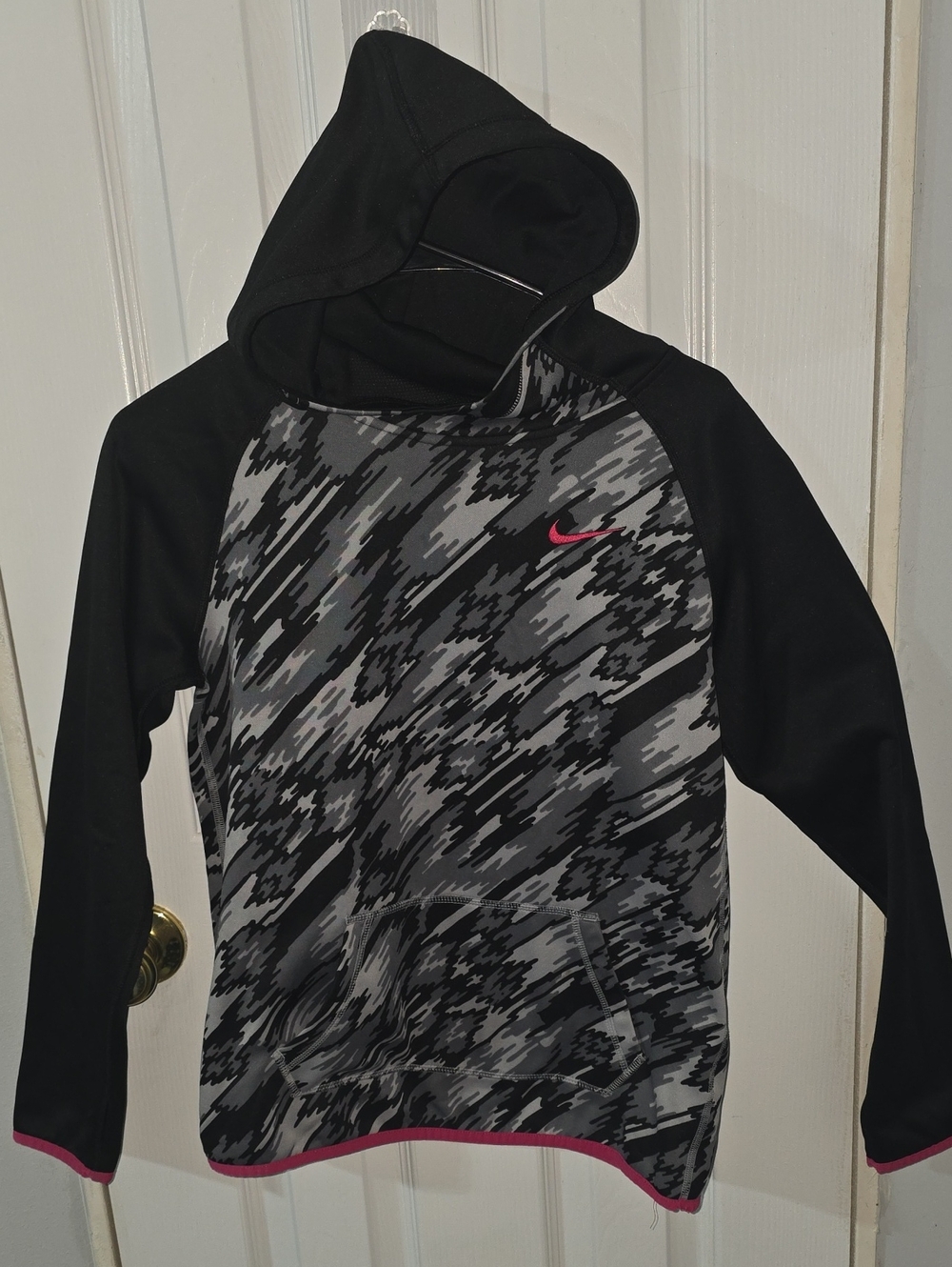 Nike Girls Black & Gray Hooded Swim Rash Guard with Pink Trim Size 16 Xl